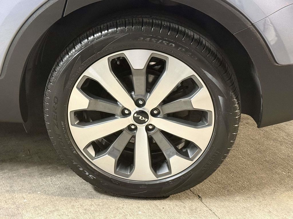 Used 2022 Kia Telluride S image 13