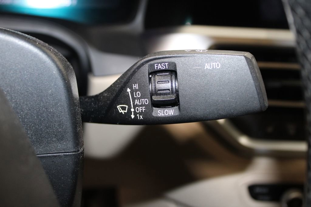 Used 2019 BMW 330i xDrive Sedan image 23