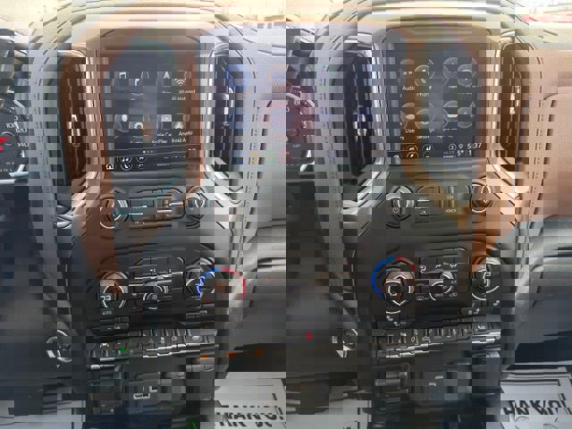 Used 2021 Chevrolet Silverado 1500 High Country w/ Technology Package image 40