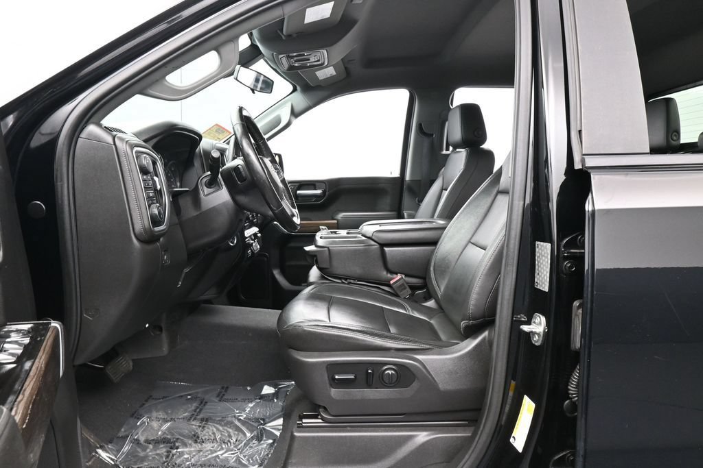Used 2019 Chevrolet Silverado 1500 LT w/ All-Star Edition AWD/4WD image 11