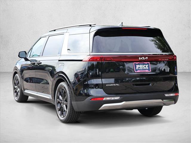 Used 2023 Kia Carnival SX FWD image 7