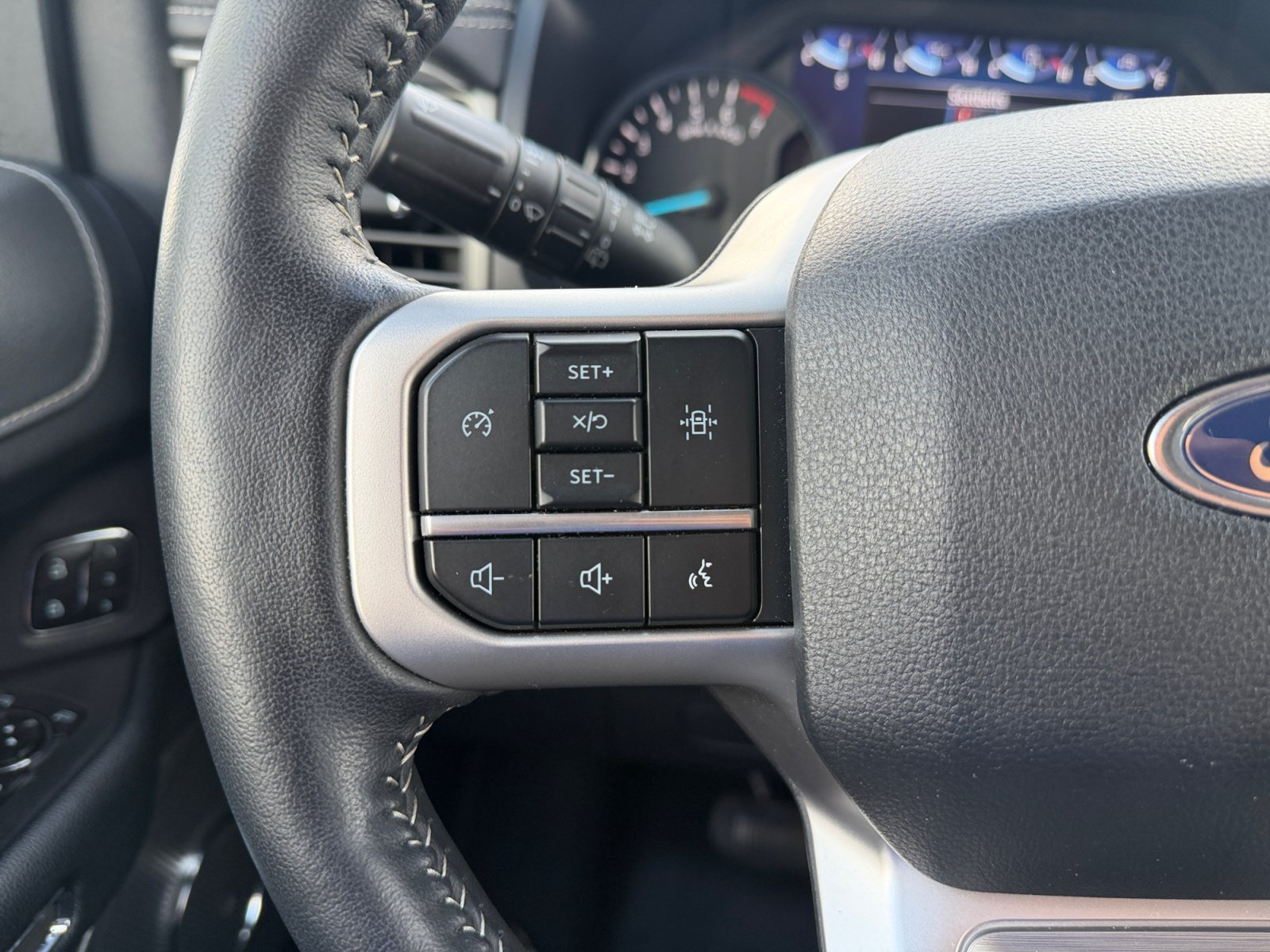 Used 2024 Ford Expedition Max XLT AWD/4WD image 20