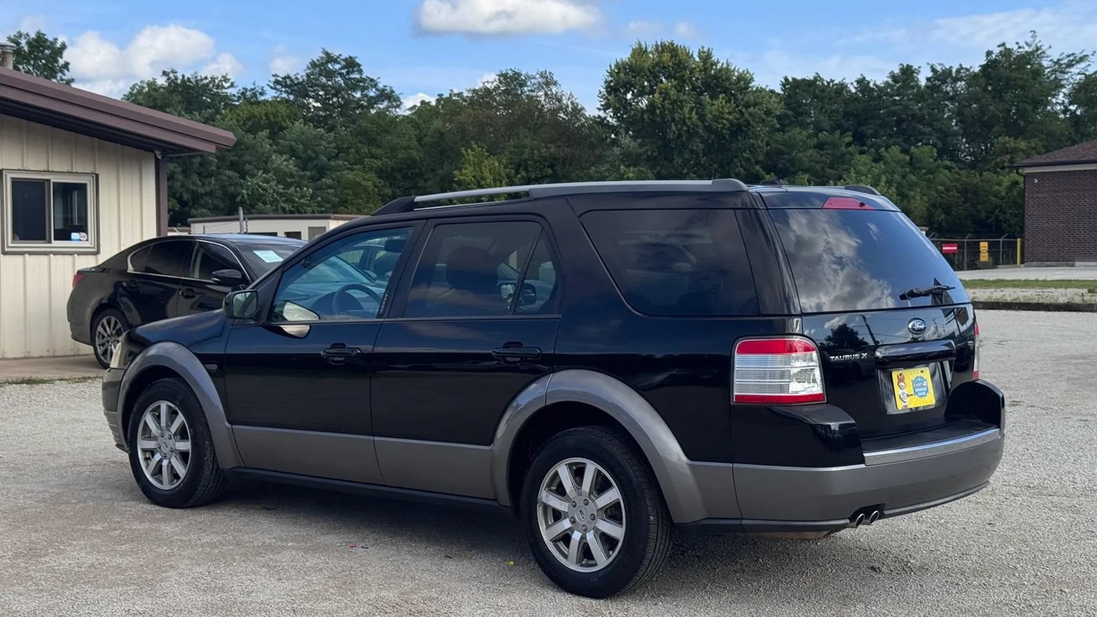 Used 2008 Ford Taurus X SEL FWD image 10