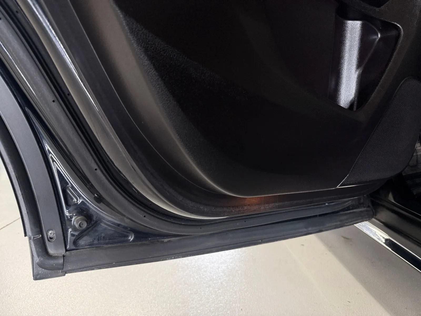 Used 2020 Acura MDX SH-AWD image 45