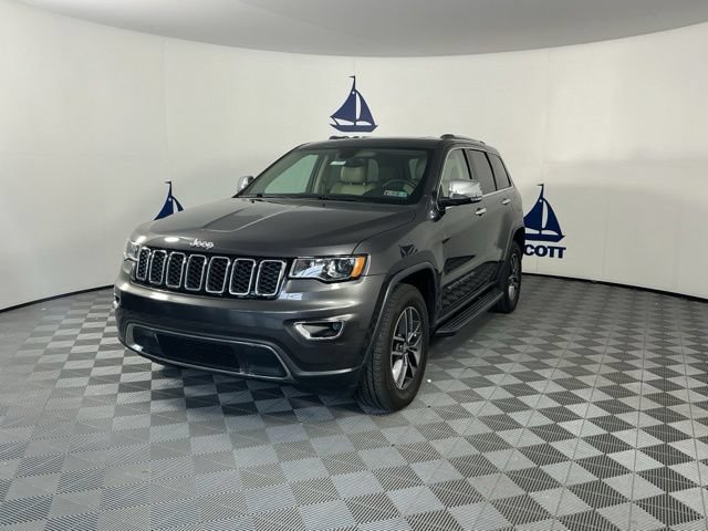 Used 2017 Jeep Grand Cherokee Limited AWD/4WD image 3