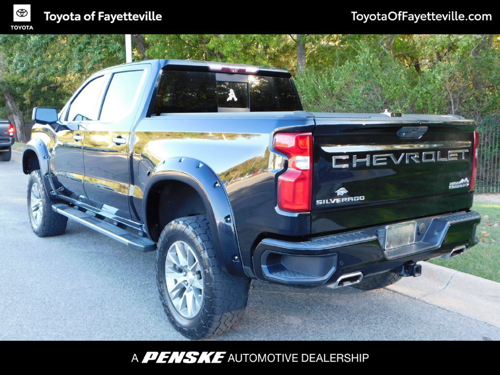 Used 2020 Chevrolet Silverado 1500 High Country w/ Technology Package AWD/4WD image 10