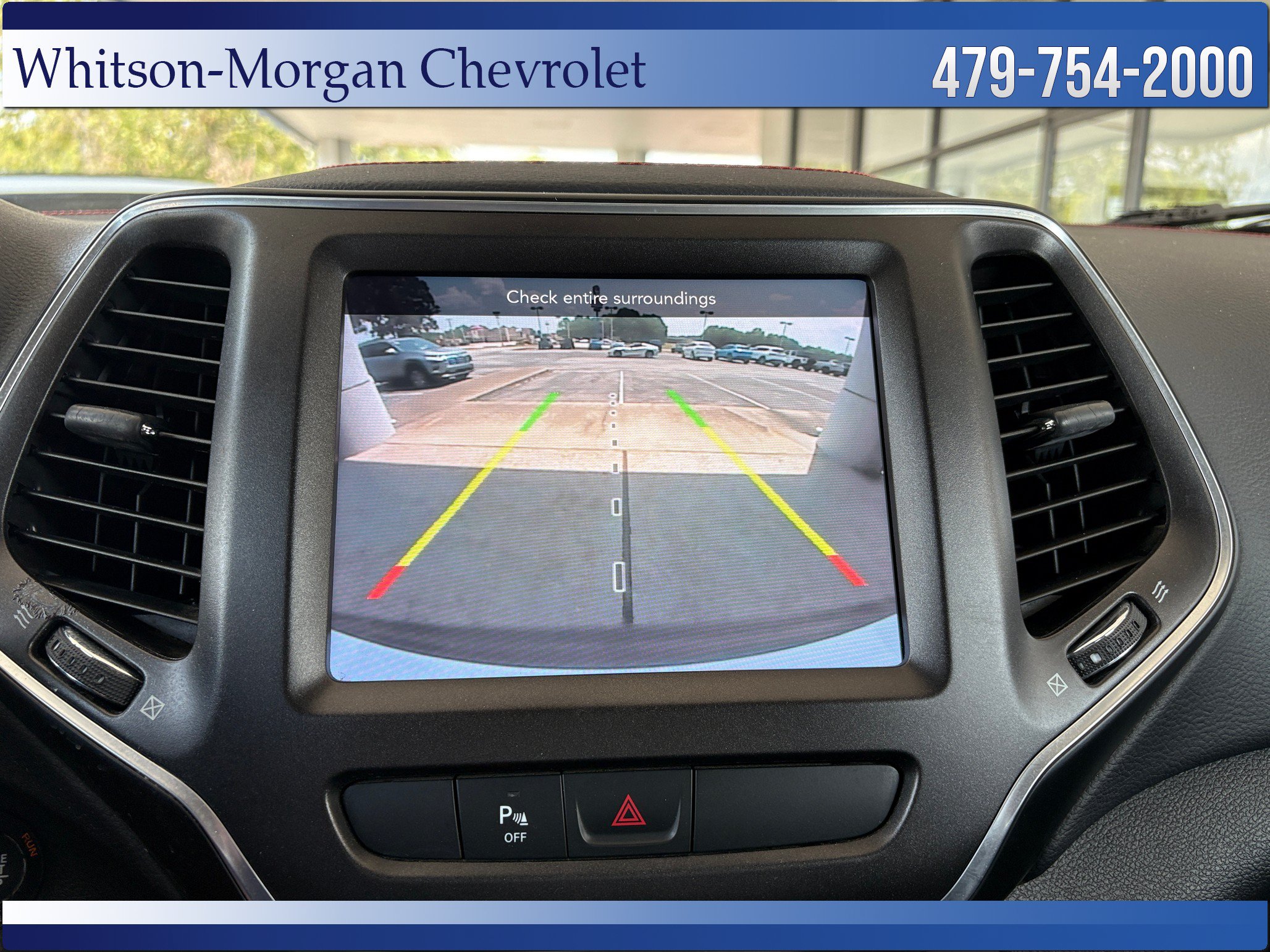 Used 2020 Jeep Cherokee Trailhawk w/ Comfort/Convenience Group AWD/4WD image 24