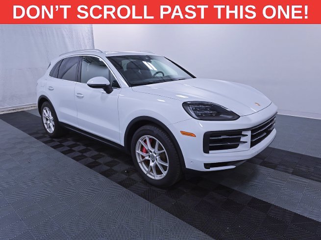 Used 2024 Porsche Cayenne S AWD/4WD image 1