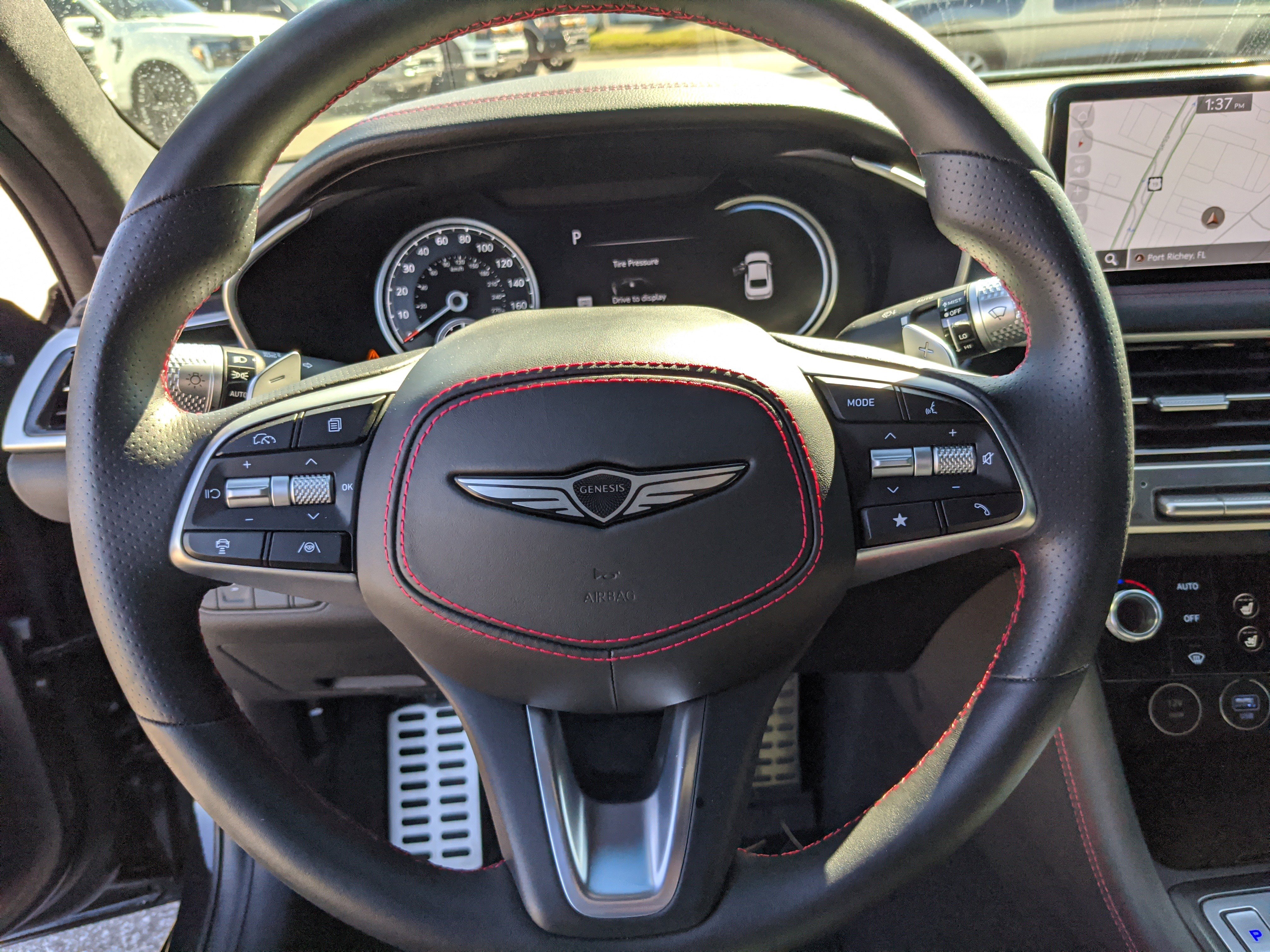 Used 2024 Genesis G70 3.3T Advanced w/ Sport Prestige Package image 26