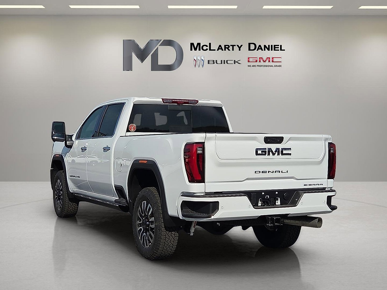 New 2026 GMC Sierra 2500 Denali Ultimate w/ Max Trailering Package image 4