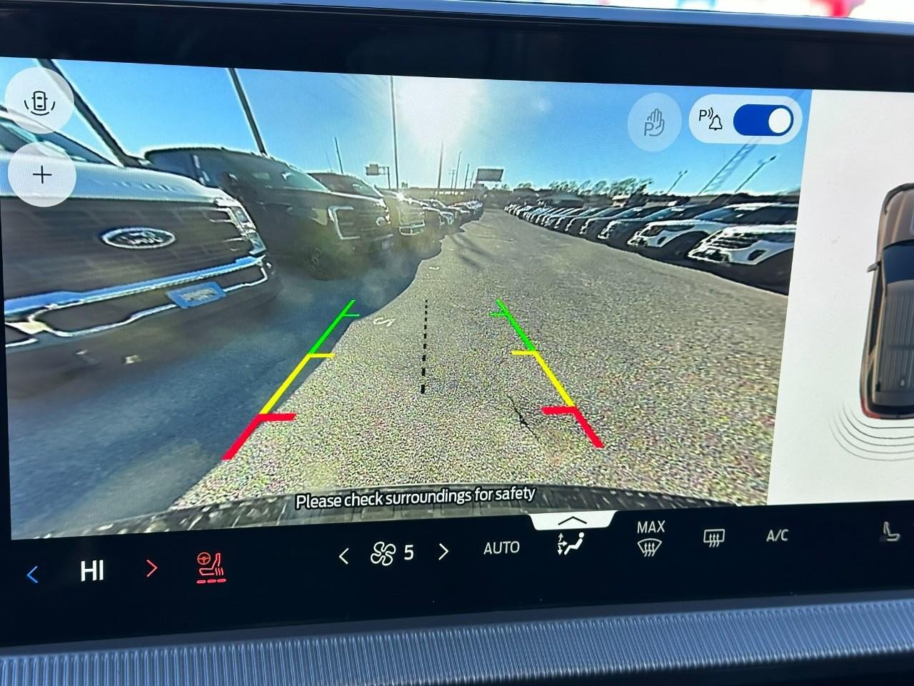 New 2026 Ford Explorer Active w/ Active Comfort Package image 16