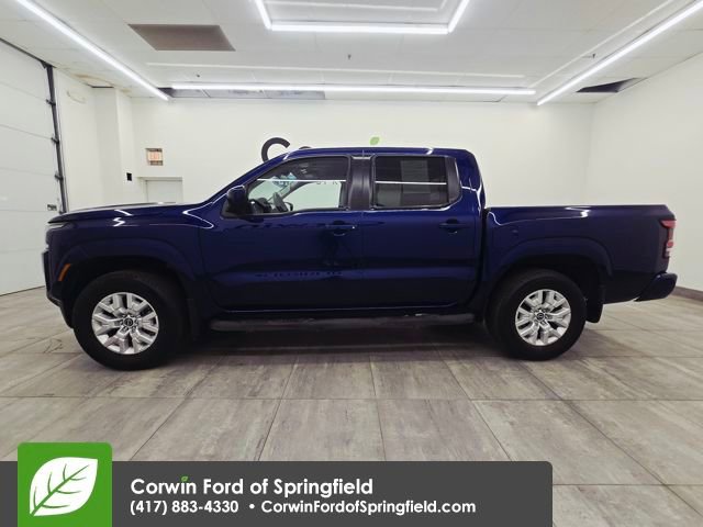 Used 2022 Nissan Frontier SV image 2