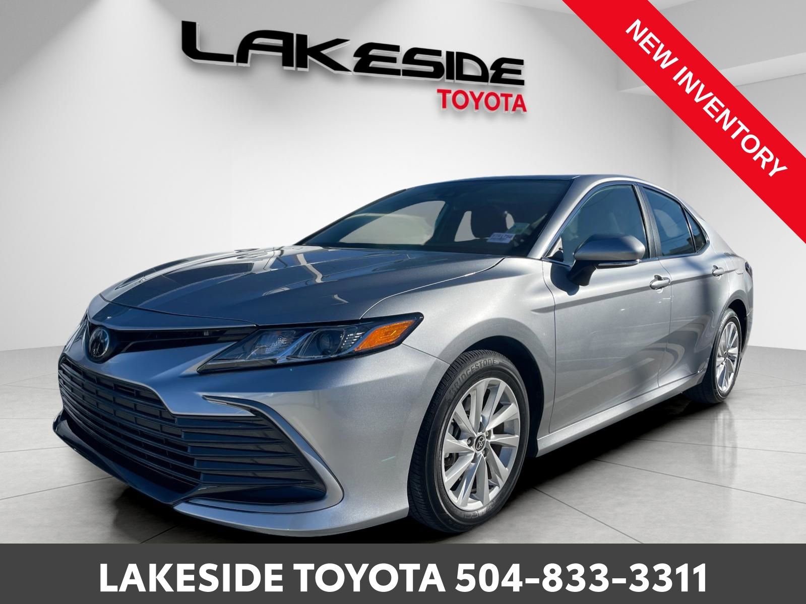 Used 2024 Toyota Camry LE video 3