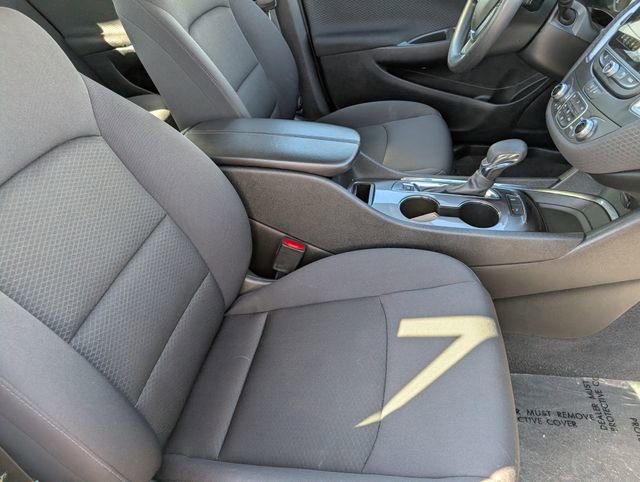 Used 2024 Chevrolet Malibu LT image 4
