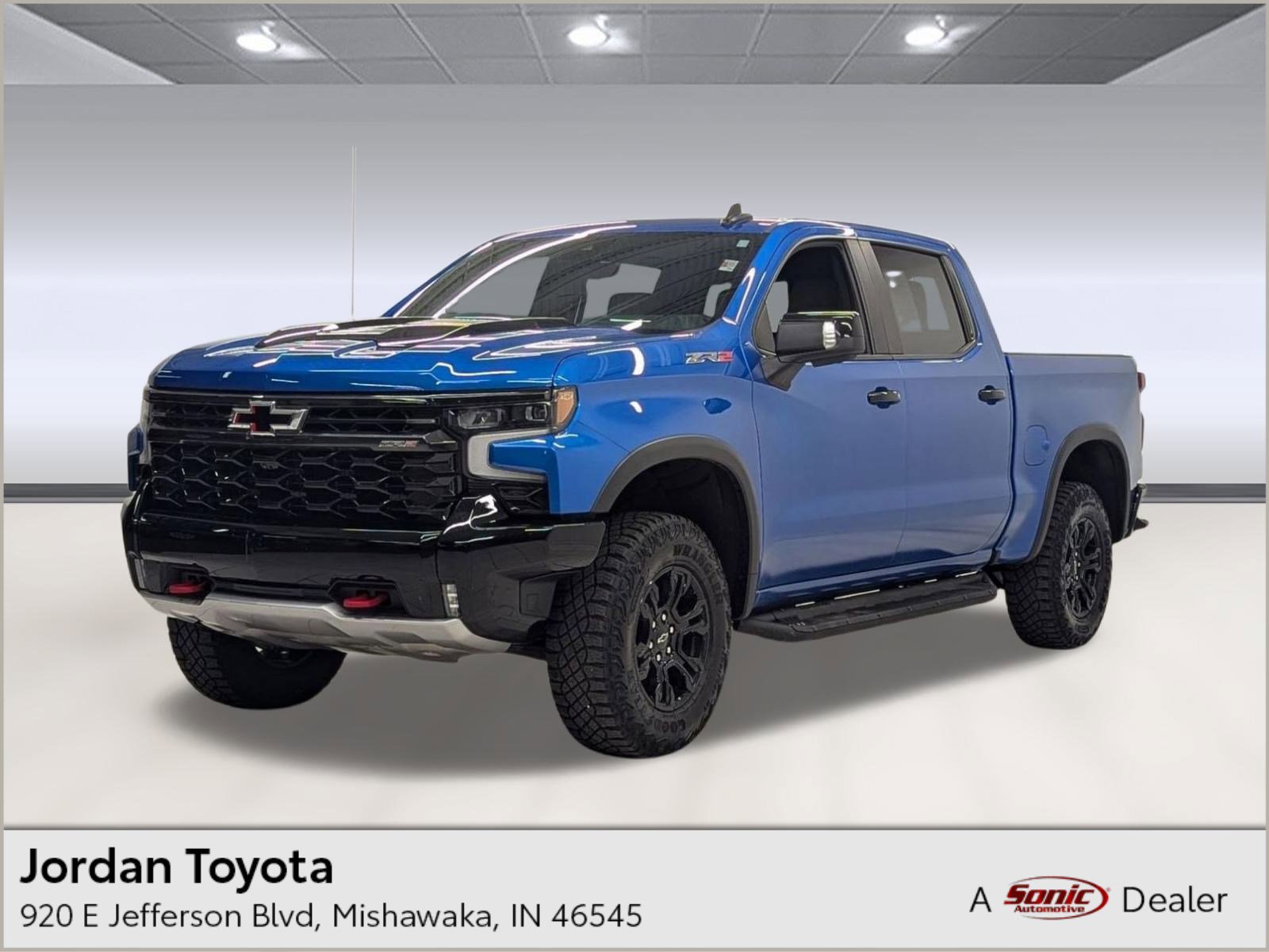 Used 2023 Chevrolet Silverado 1500 ZR2 w/ Technology Package image 1