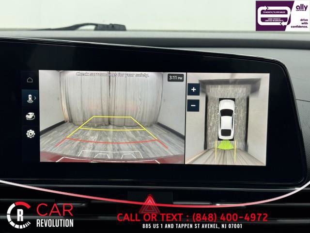 Used 2024 Hyundai Elantra Limited FWD image 30