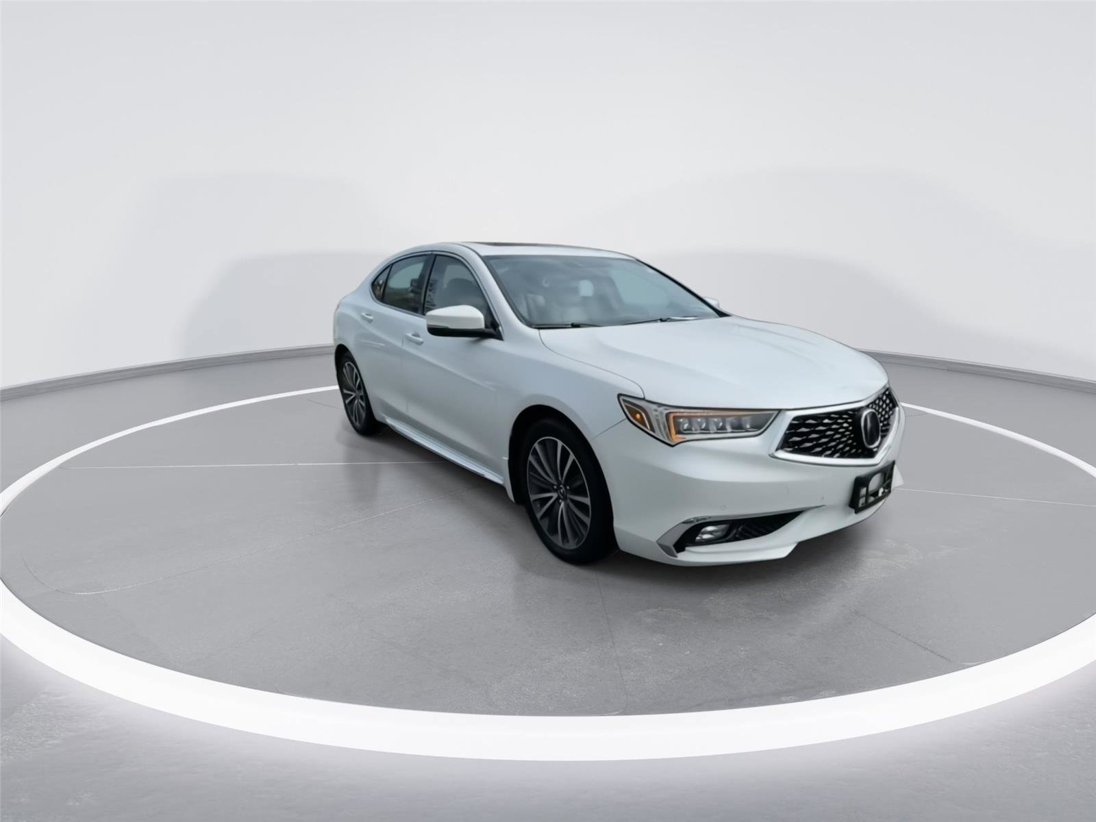Used 2018 Acura TLX V6 SH-AWD w/ Advance Package image 2