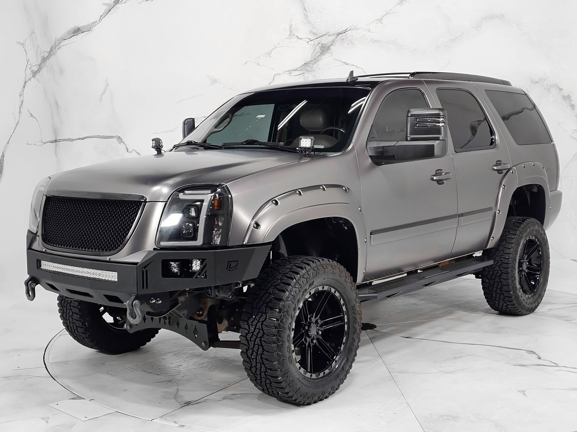 Used 2014 GMC Yukon Denali AWD/4WD image 16