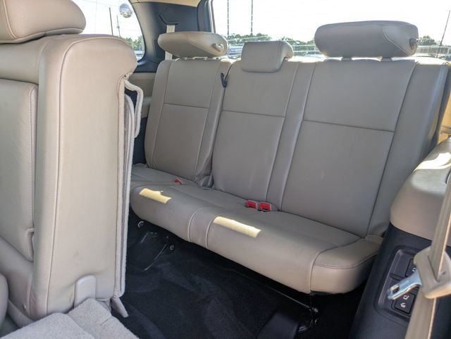 Used 2016 Toyota Sequoia SR5 RWD image 32