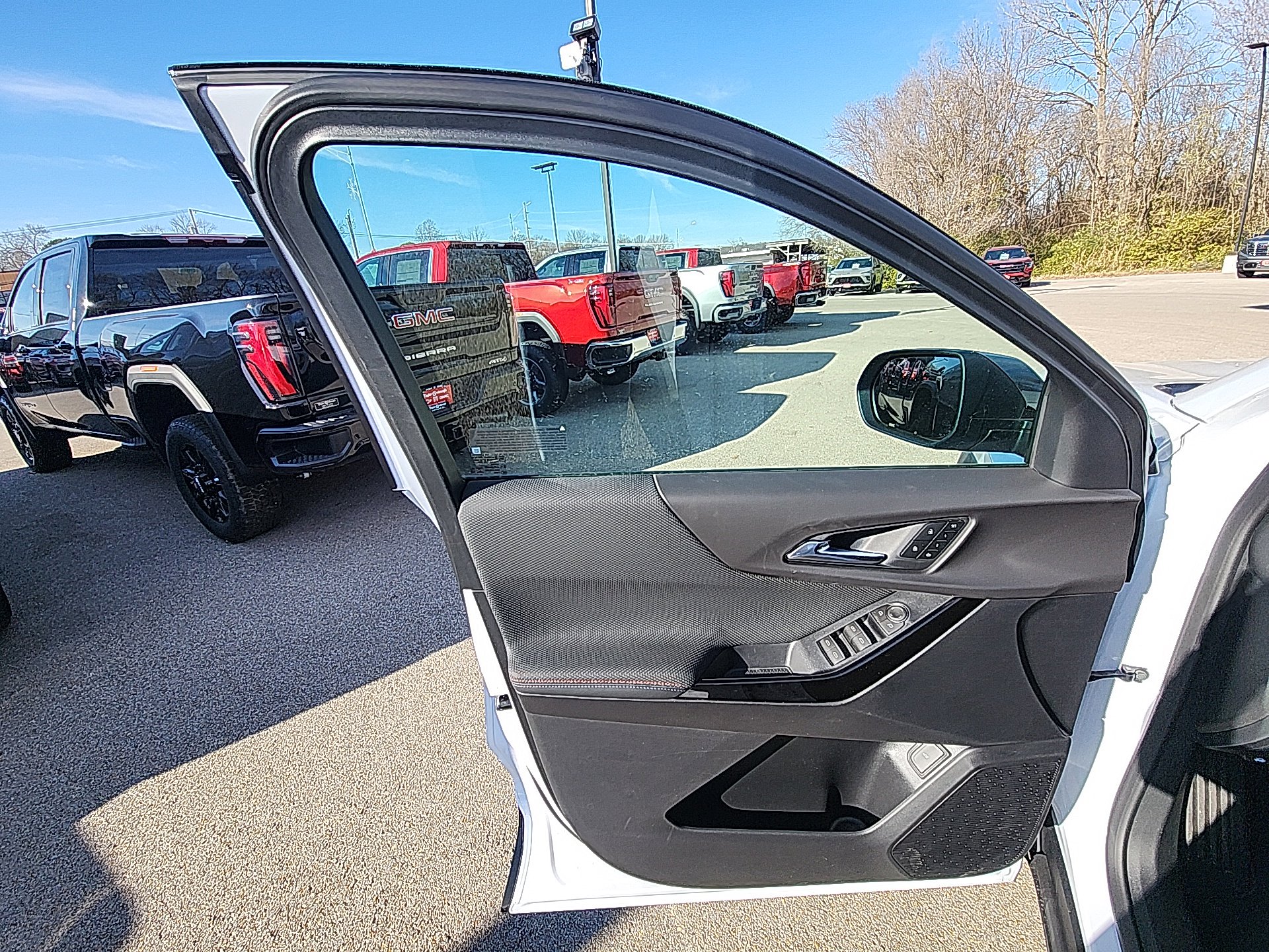 New 2026 Chevrolet Equinox RS w/ Convenience Package III image 12