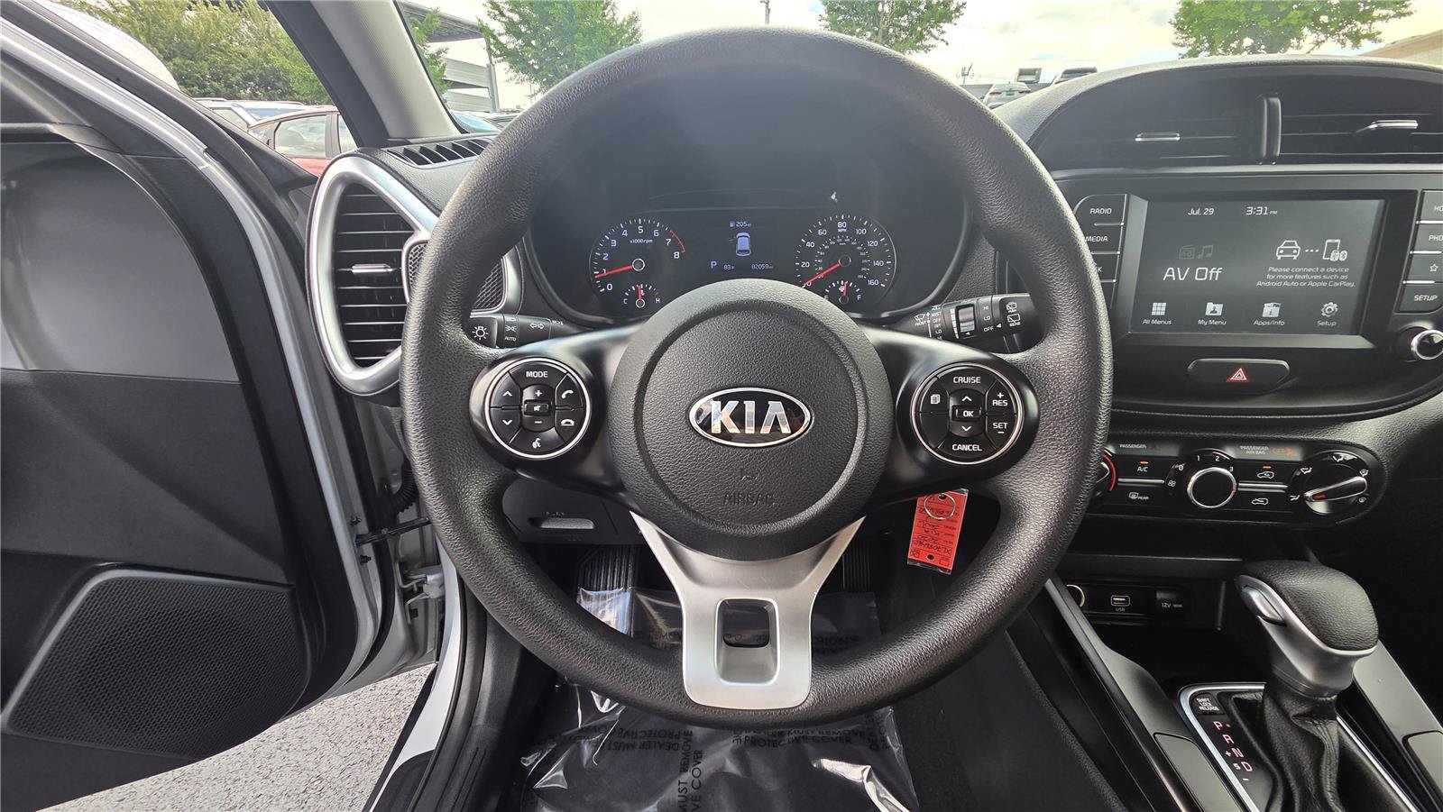 Used 2020 Kia Soul S FWD image 17