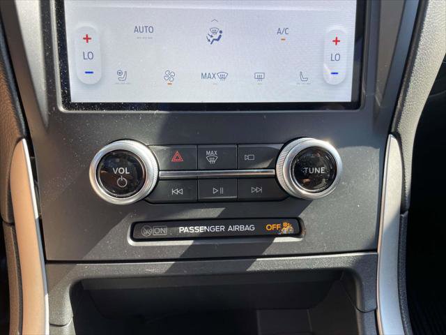 Used 2022 Ford Edge SEL w/ Convenience Package image 30