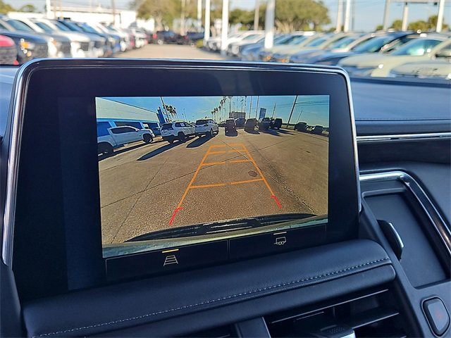 Used 2024 Chevrolet Suburban LT image 28