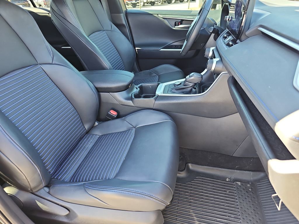Used 2023 Toyota RAV4 XSE image 12