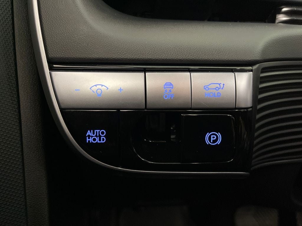 Certified 2024 Hyundai Ioniq 5 SEL RWD image 31