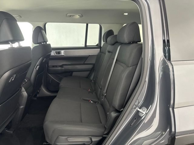 Used 2025 Hyundai Santa Fe SE AWD/4WD image 24