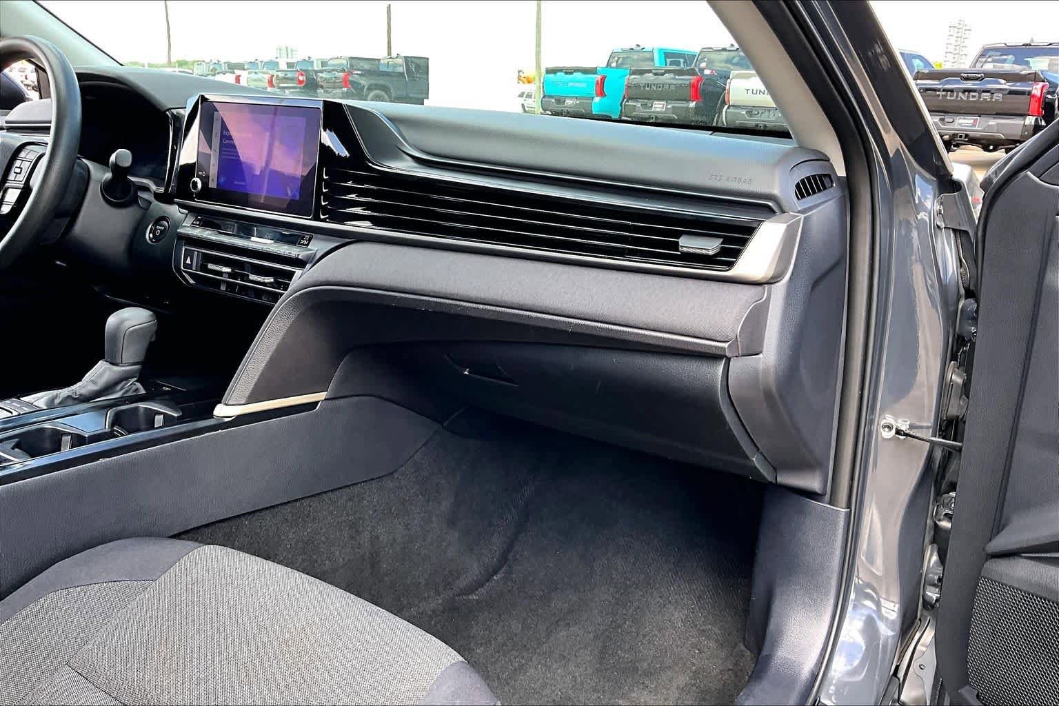 Used 2025 Toyota Camry LE FWD image 19