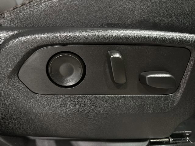 Used 2022 Chevrolet Tahoe High Country image 33