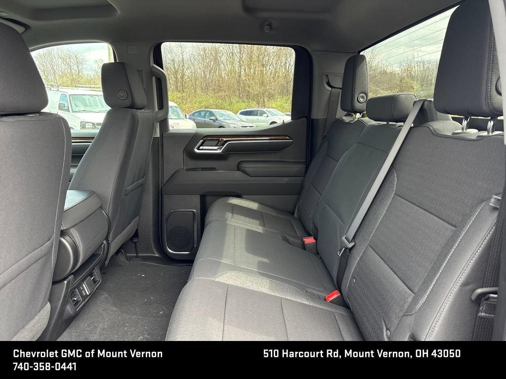 New 2026 GMC Sierra 1500 SLE w/ LPO, Black Badging Package AWD/4WD image 22