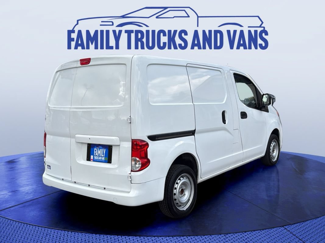 Used 2020 Nissan NV200 S FWD image 5