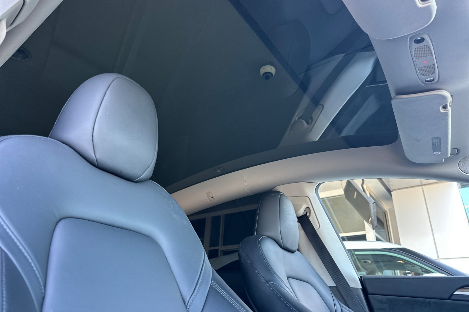 Used 2023 Tesla Model Y Long Range AWD/4WD image 16