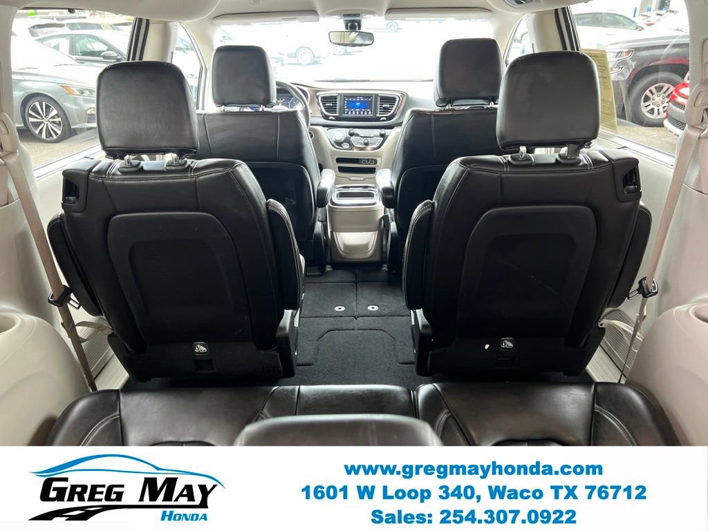 Used 2021 Chrysler Voyager Lxi FWD image 14