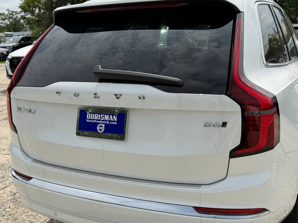 New 2026 Volvo XC90 B6 Plus w/ Protection Package Premier AWD/4WD image 5