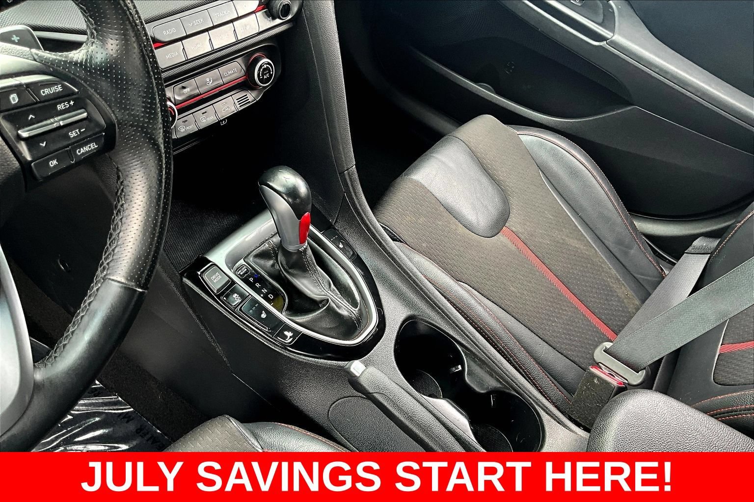 Used 2019 Hyundai Veloster Turbo FWD image 18