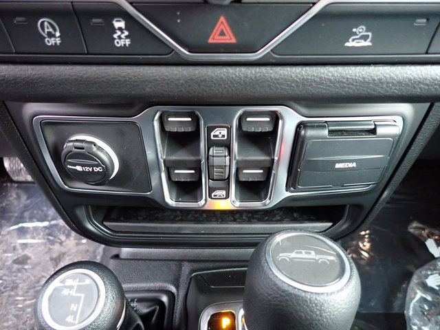 New 2026 Jeep Gladiator Sport AWD/4WD image 19