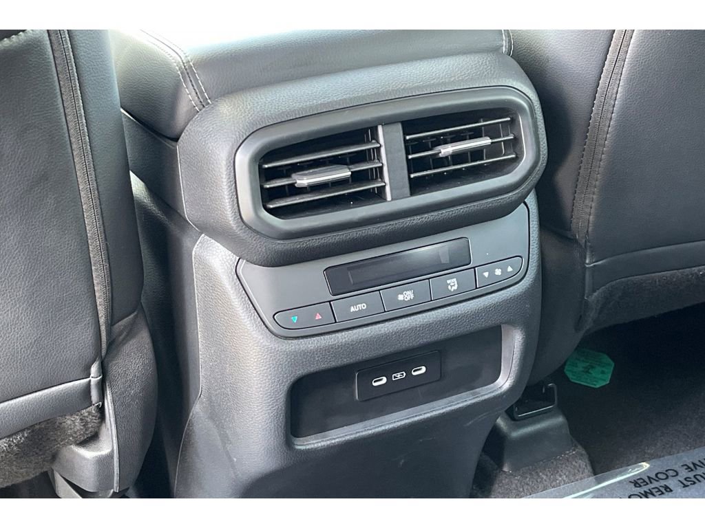 Certified 2025 Honda Pilot Touring image 42