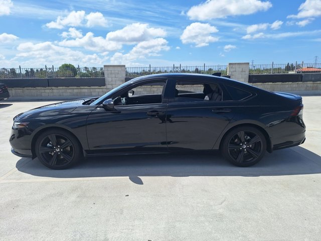 Used 2024 Honda Accord Sport image 8