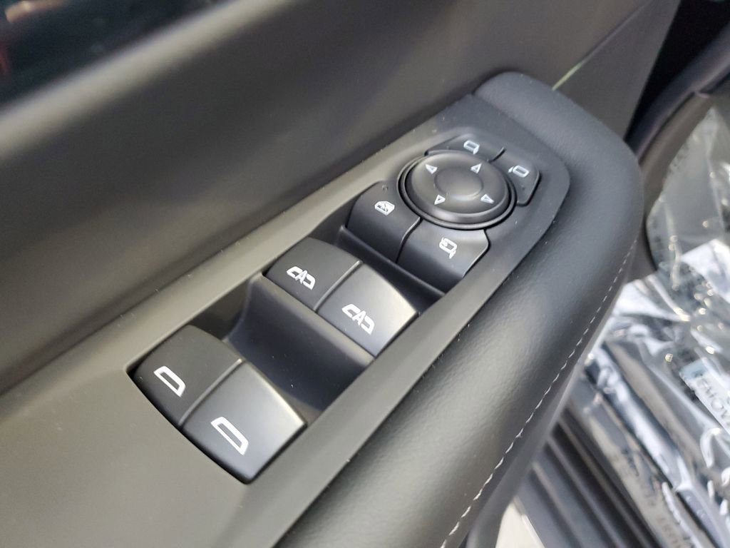 New 2026 Chevrolet Suburban LT w/ Comfort Package image 17