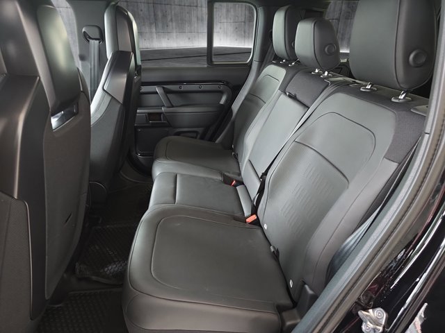 New 2026 Land Rover Defender 110 OCTA image 12