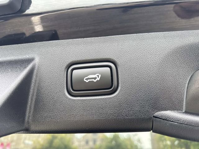 Certified 2023 Hyundai Tucson Limited w/ Cargo Package image 10