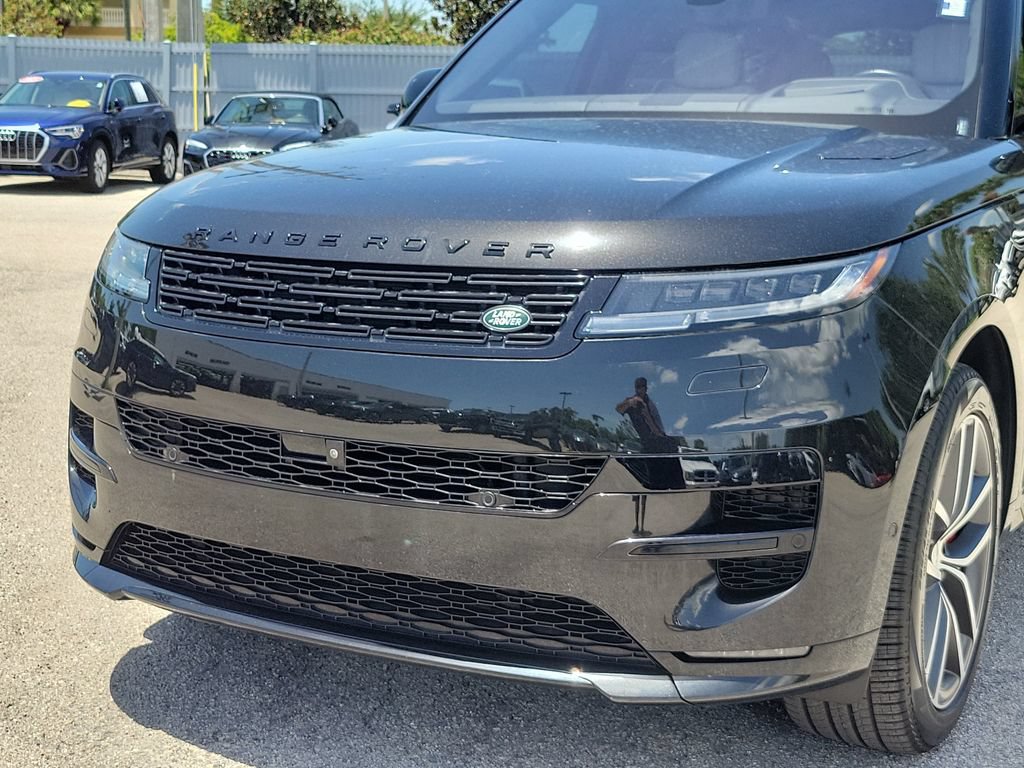 Used 2023 Land Rover Range Rover Sport First Edition AWD/4WD image 10