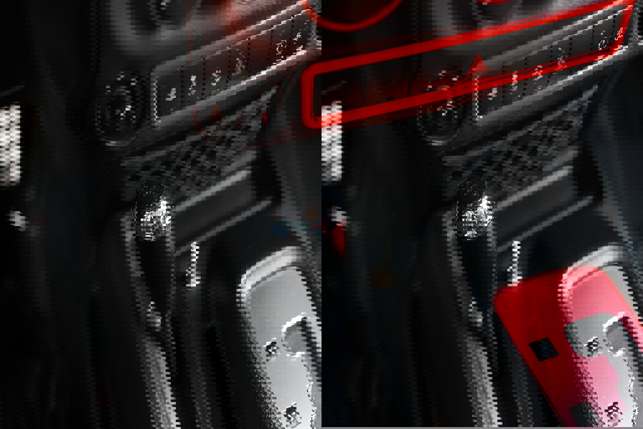 Used 2016 Jeep Wrangler Unlimited Rubicon w/ Connectivity Group image 50