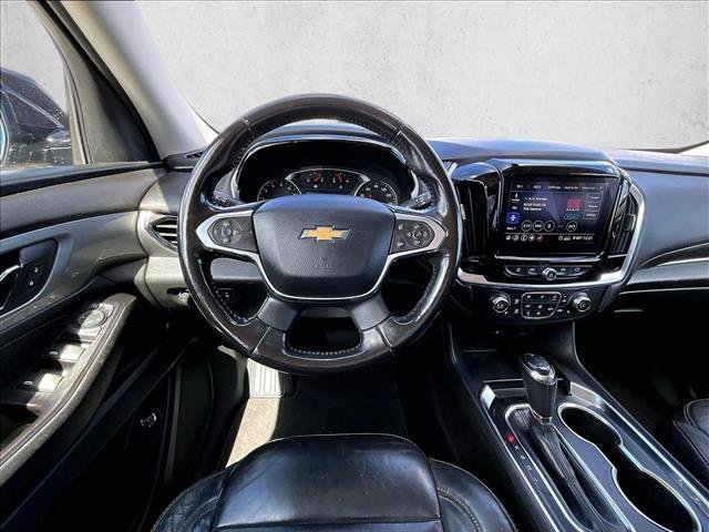 Used 2020 Chevrolet Traverse LT FWD image 7