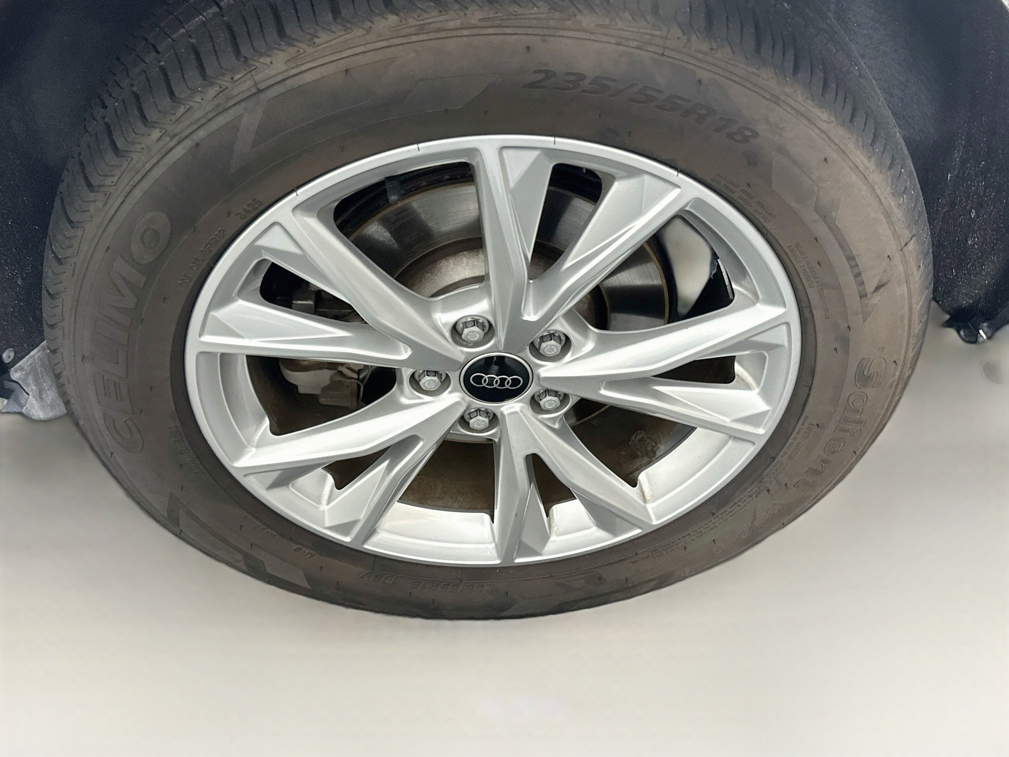 Used 2025 Audi Q3 2.0T Premium AWD/4WD image 11