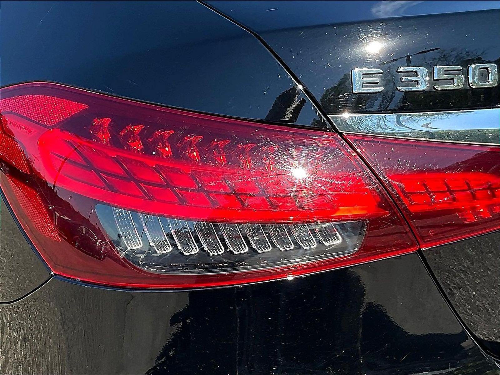 Used 2022 Mercedes-Benz E 350 Sedan image 25