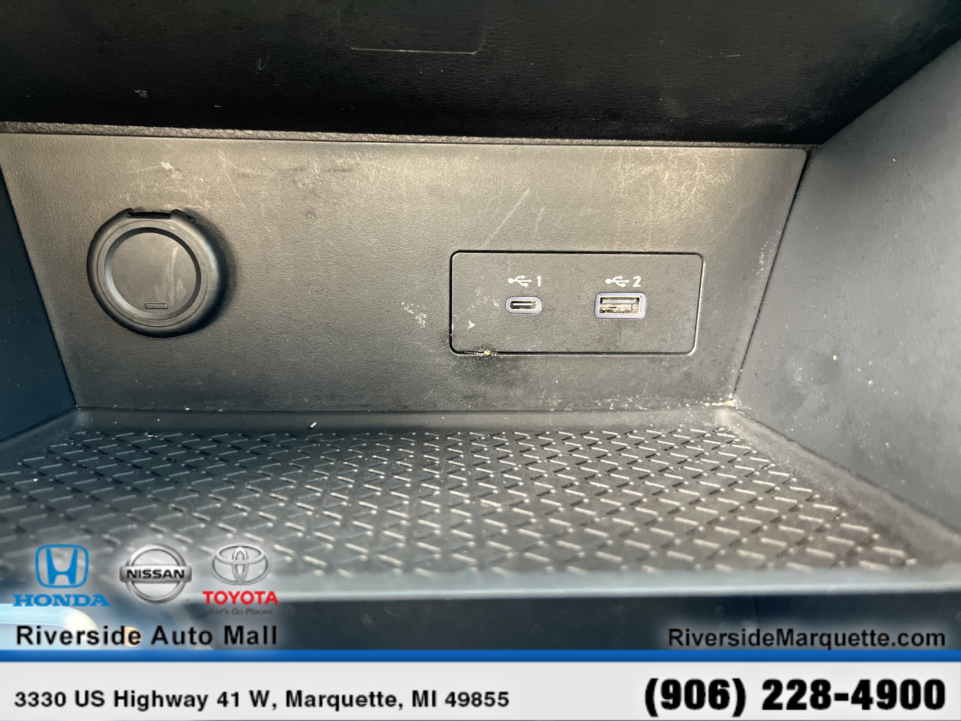 Used 2023 Nissan Pathfinder Rock Creek AWD/4WD image 18